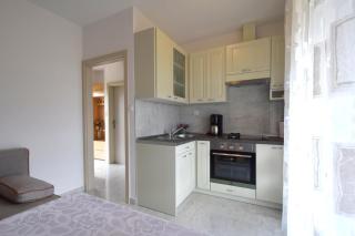 Apartment Biserka - Malinska - 9