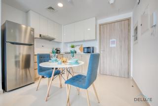 Charismatic 1BR at UNA Town Square Dubailand by Deluxe Holiday Homes - Dubai - 9