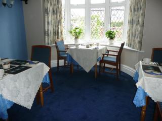 Cherry Blossom Guest House - Whitby - 2