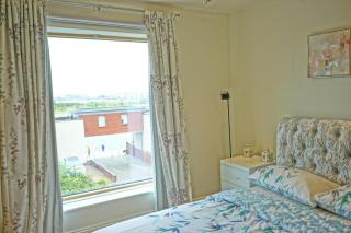 Waterfront Villa Marina SA1 Swansea - Swansea - 5