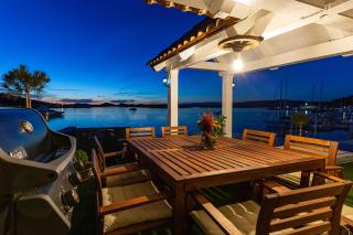 Luxury LeNi Guest House - Murter - 0