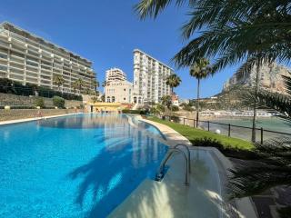 CLP - Beach Front, Pool View and Parking - Calpe - 1
