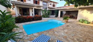 Casa aconchegante e grande no Circuito das Águas Paulista - cem por cento privativa - 0