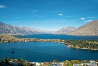 Alpine Loft with Jaw-dropping View! - Queenstown - 7