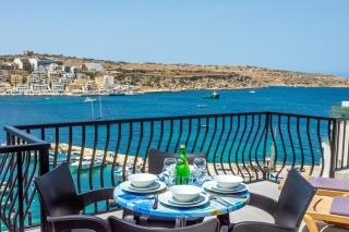 Harbour Lights Seafront Penthouse, with large terrace with stunning panoramic sea views - by Getawaysmalta - St Paul's Bay - 1