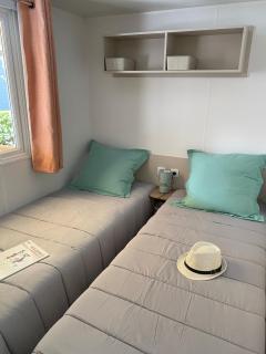 Mobil Home 3 chambres climatisé tout équipé - Valras-Plage - 2