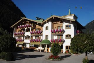 Hotel Garni Ferienhof - Mayrhofen - 0