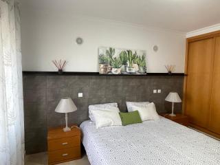 Lucas House 3 - Garden Apartment - Lagos - 6