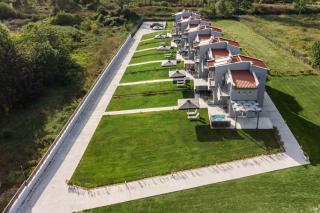 V Luxury Apartments Posidi - Possidi - 0