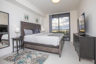 Luxury 2BD Apartment in Downtown Doral - Miami - 2