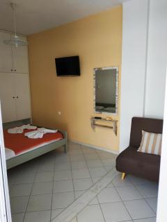 A small studio with a very big veranta - Agia Pelagia - 6