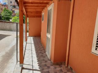 Vacation Apartment near the lake Apartament afer liqenit - Pogradec - 9