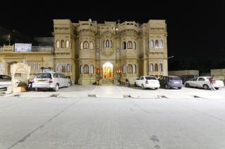 Hotel Lal Garh Fort And Palace - 8