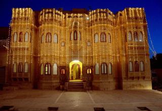 Hotel Lal Garh Fort And Palace - Jaisalmer - 1