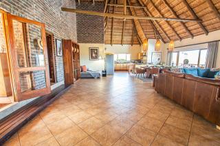 Dinkweng Safari Lodge - The Waterberg Biosphere - 1