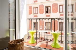 Charming Plaza de Callao - 4