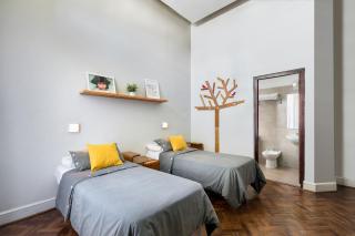 Milhouse Avenue - 5