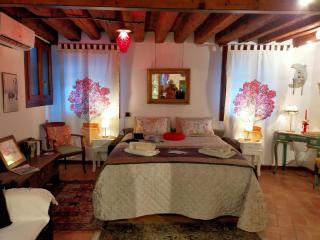 Suite Ai Leoni - Venice - 4
