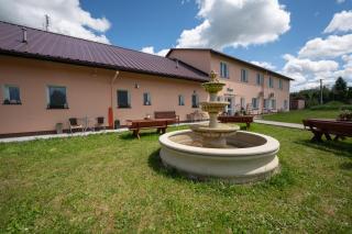 Pension V lukách - Dlouhá Ves - 0