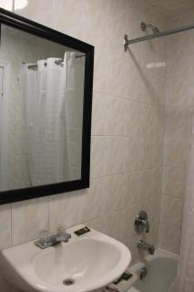 Super 7 Motel London - 7