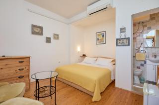 Room over Old town - Dubrovnik - 9