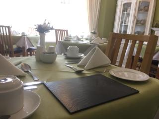 The Hilary Guesthouse - Llandudno - 2
