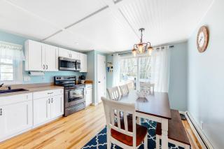 Mabel's Maine Cottage - Boothbay Harbor - 6