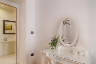Mihaela apartment - Charme near the station - Triest - 3