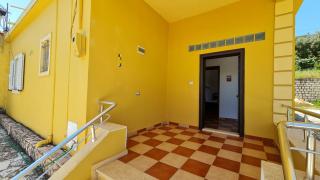 Village Home Next To The Sea - Sarandë - 8