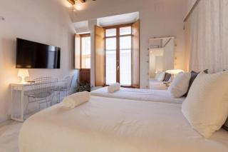 Hernando Colon Deluxe Suite by Valcambre - Sevilla - 6