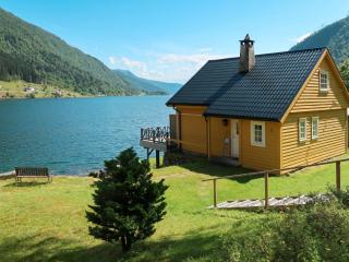 Holiday Home Eseviki by Interhome - Balestrand - 0