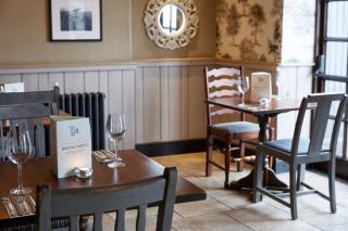 Crossroads by Chef & Brewer Collection - Weedon Bec - 1