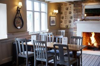 Crossroads by Chef & Brewer Collection - Weedon Bec - 8