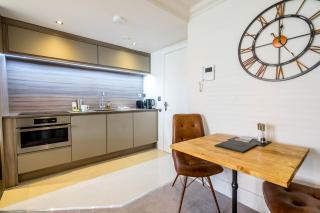 56 Cocoa Suites (parking included) - 7