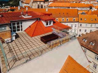 Majestic views from a 60m2 private terrace - Castle, Cathedral, Old Town - Bratislava - 2