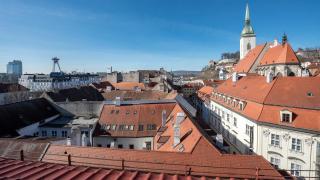 Majestic views from a 60m2 private terrace - Castle, Cathedral, Old Town - Bratislava - 6