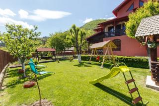 Casa dintre munti Karina - 1