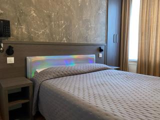 Aero Hotel - Issy-les-Moulineaux - 6