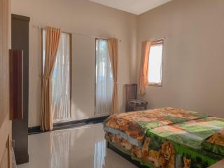 Villa Vidor by Villa Gue Aja - Bogor - 6