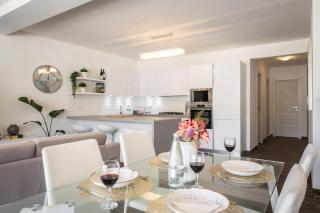 Electra Residence - Luxury Central Beachview Apartment - Marsalforn - 5