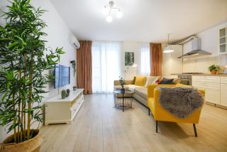 The Comfy Spot - 1 BR-Apartment & Parking Included in North Business Area - Bucarest - 1