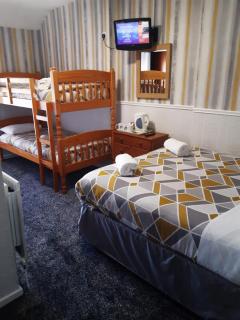 Wellington Hotel - 1