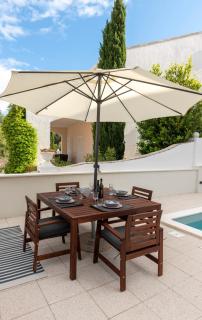 Villa Solenta s grijanim bazenom - Stomorska - 5