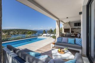 Villa CAPTAINS house on Šolta island with private pool, 3 bedrooms, 4 bathrooms, amazing sea views - Nečujam - 8