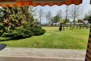 Igényes 4 fős apartman közvetlen a strandnál - Csopak - 1