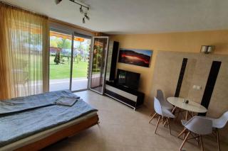 Igényes 4 fős apartman közvetlen a strandnál - Csopak - 0