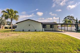 Bright Venice Home with Yard Less Than 4 Miles to Beach! - Venice - 5