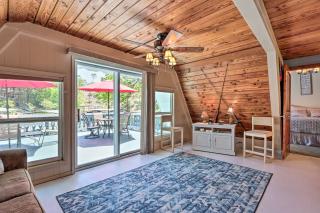 Lakefront Rocky Mount Cabin with Dock and Kayaks! - Rocky Mount - 7