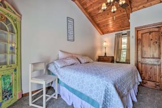 Lakefront Rocky Mount Cabin with Dock and Kayaks! - Rocky Mount - 1