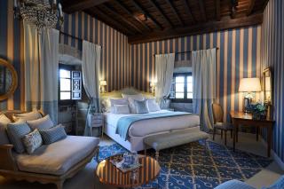 Helguera Palacio Boutique & Antique - Santander - 8